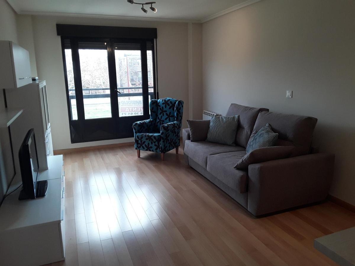 Ferienwohnung Apartamento De 6 Personas Con Wifi Y Garaje Incluido Valladolid Exterior foto